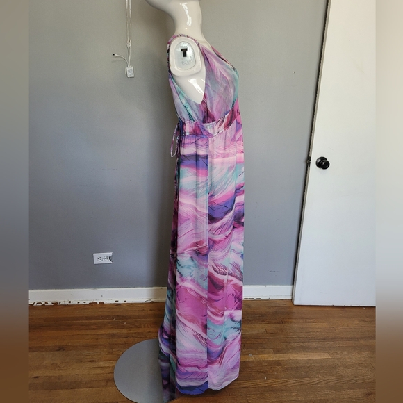 Charlie Jade Feather Print Maxi, VGUC, Size L - Picture 2 of 8